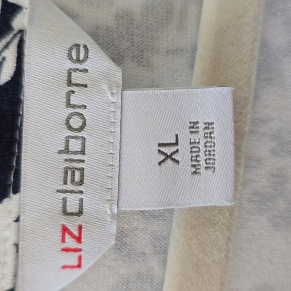 LIZ CLAIBORNE WOMEN'S BLUE AND WHITE FLORAL SUMMER TANK TOP SIZE XL - Picture 4 of 13